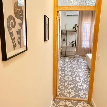 شقة Piso Reformado Con Historia En Cada Rincon-vive Xiv *