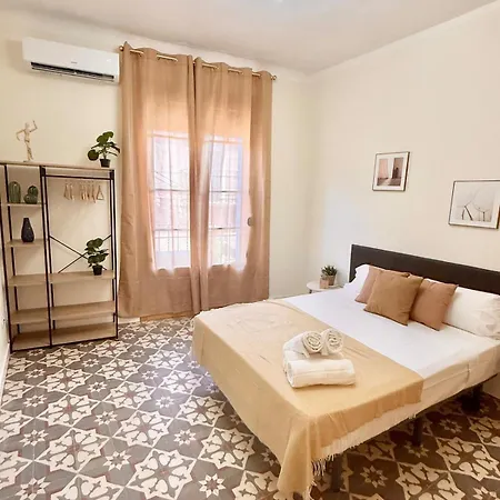 Piso Reformado Con Historia En Cada Rincon-vive Xiv شقة