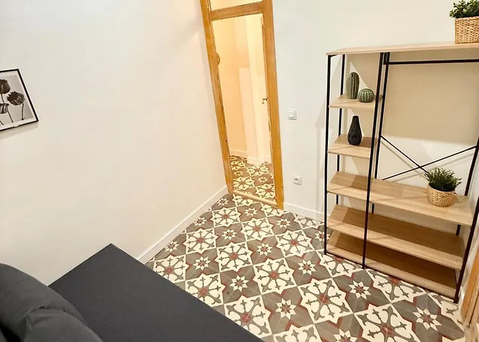 Piso Reformado Con Historia En Cada Rincon-vive Xiv Zaragoza