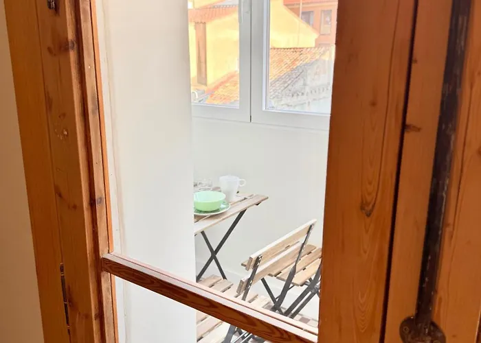 Piso Reformado Con Historia En Cada Rincon-vive Xiv Apartamento *